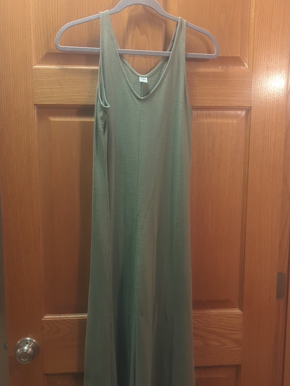 Old Navy Olive Green Sleeveless V-Neck Maxi Dress
